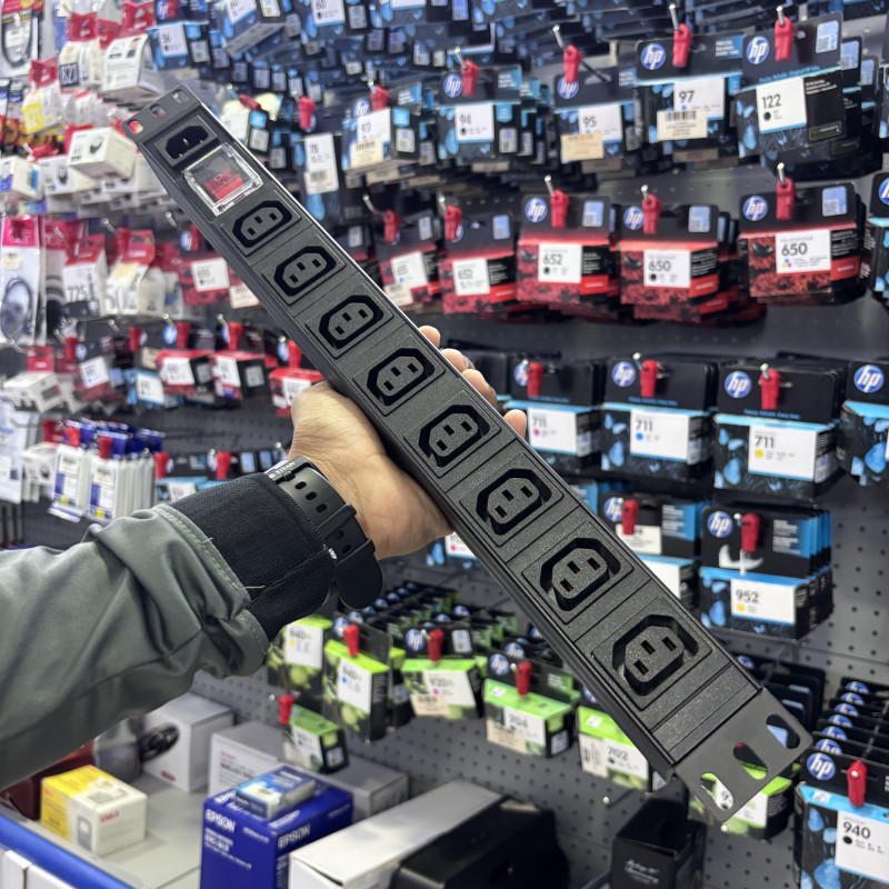 8 WAY POWER EXTENSION BOARD SOCKET-RACK MOUNTABLE (AIXTON)