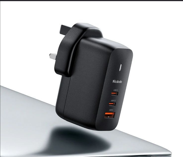 McDodo CH‑0171 65W GaN 3‑Port Mini Fast Charger – Compact High‑Power USB Adapter